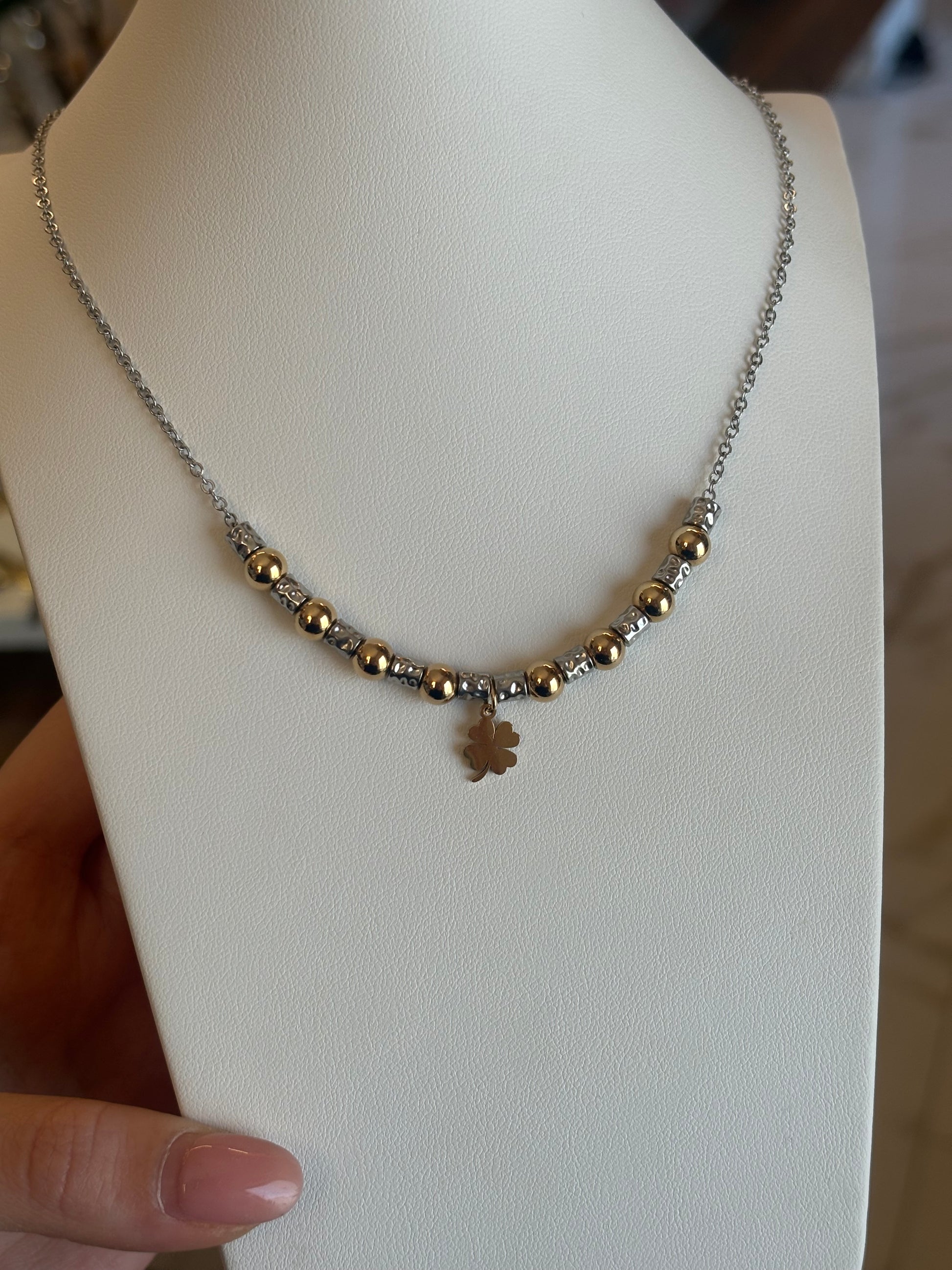 Collana Vanity con pendente  Gioielleria Riccardi.