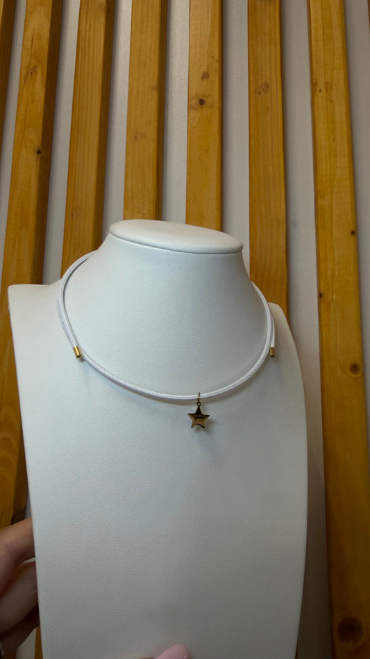 Collana Magnetica