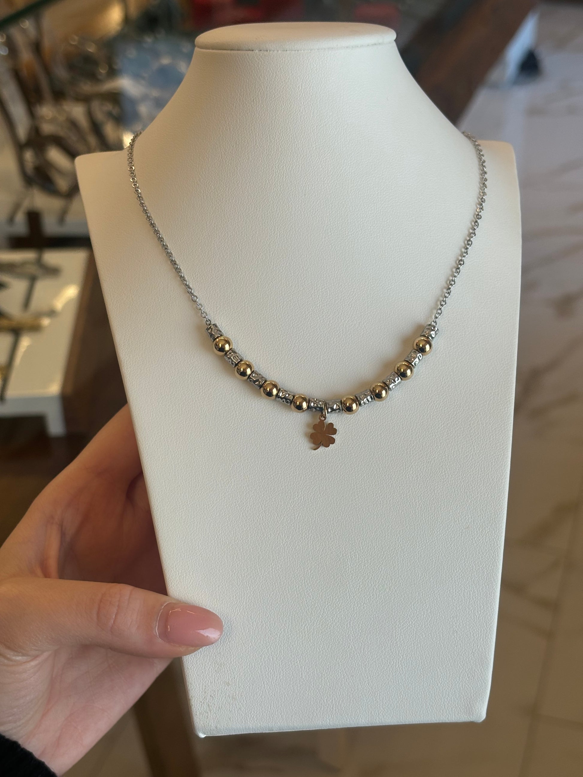Collana Vanity con pendente  Gioielleria Riccardi.